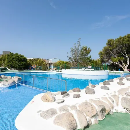 1 Bedroom In Paraiso Del Sur, Pp/52 *
